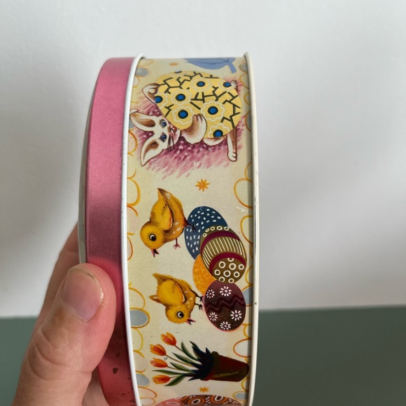 Baret Ware vintage Easter tin box - Picture 6 of 9